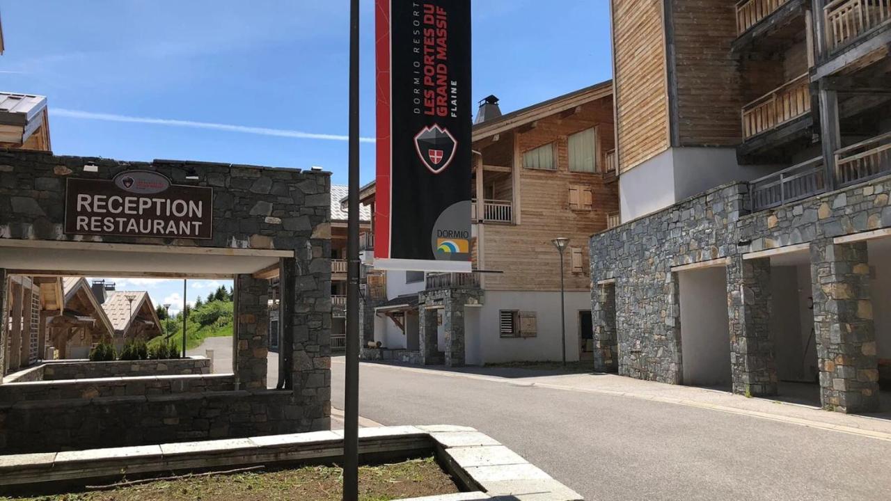 Residence Dormio Resort Les Portes Du Grand Massif - Флен Екстериор снимка